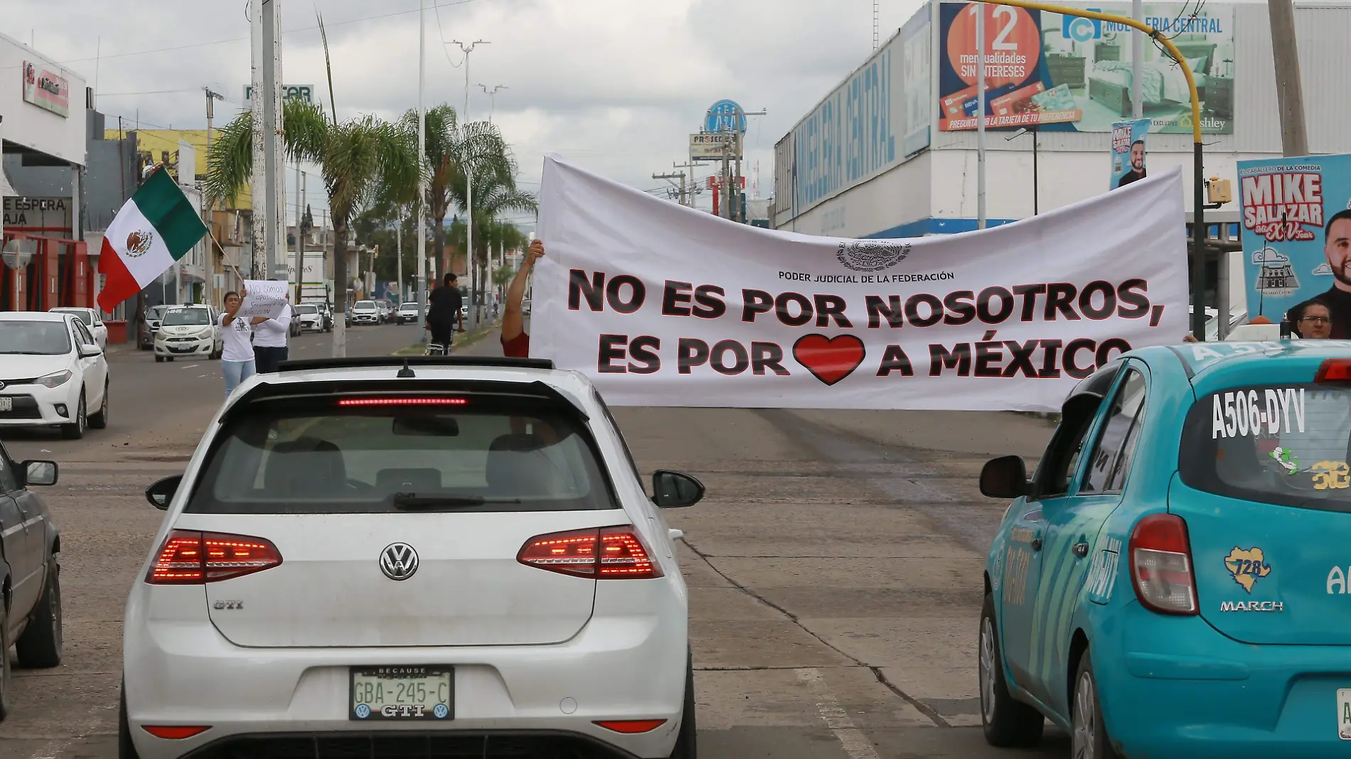 Trabajadores del PJF salen a las calles para defender su independencia